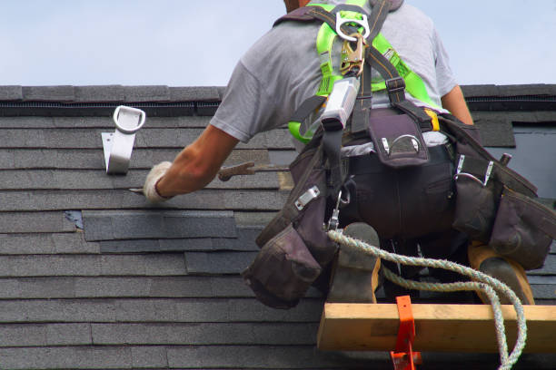 Quick and Trustworthy Emergency Roof Repair Services in Lowell, MI